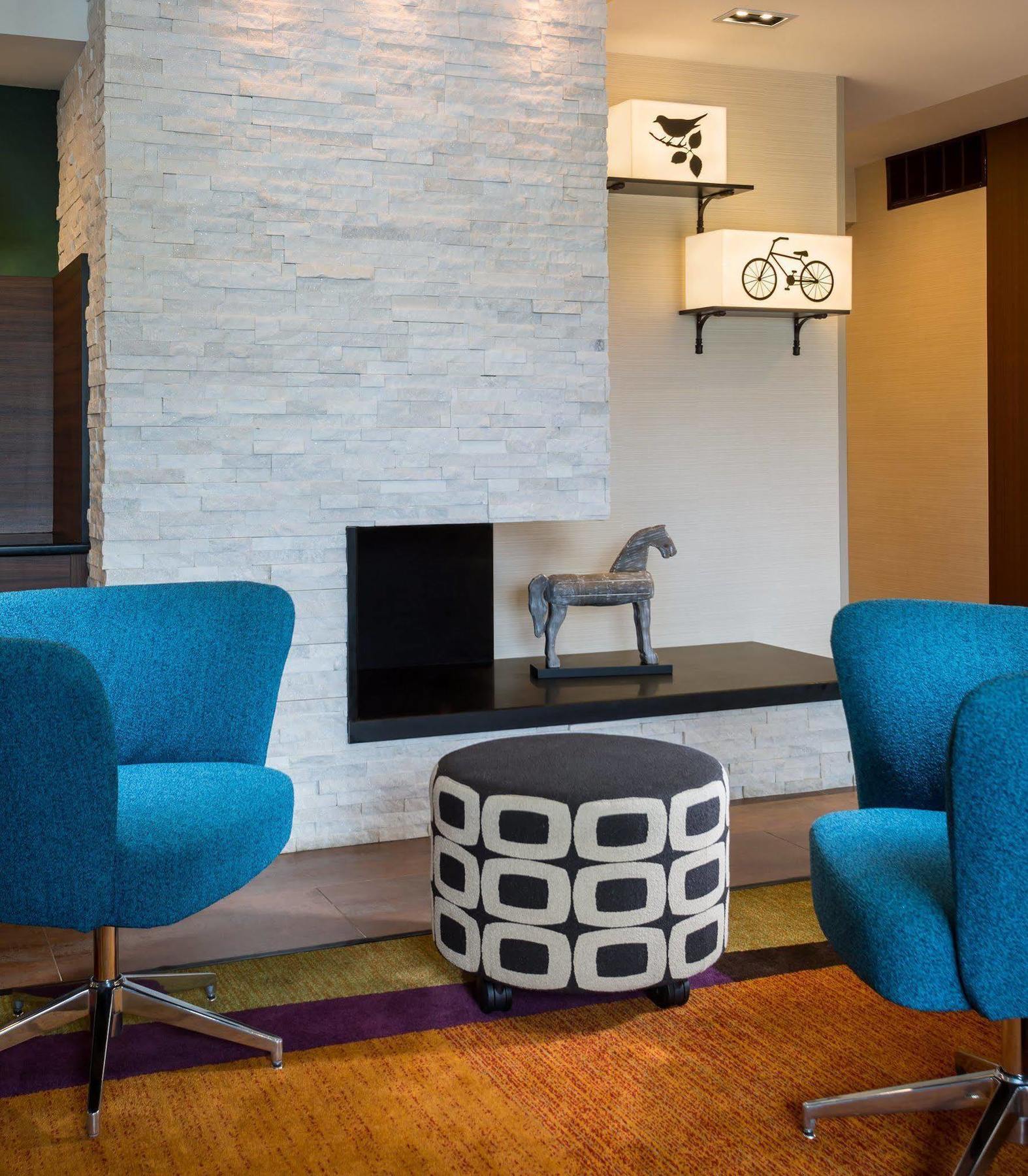 Fairfield Inn & Suites Вальпараисо Экстерьер фото